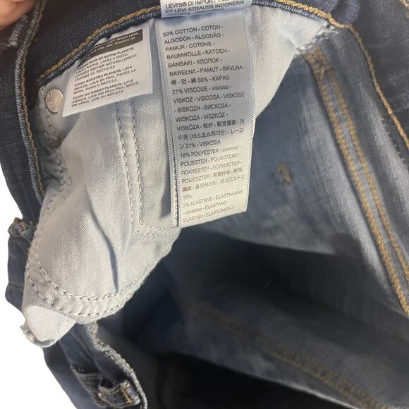 Levi's Classic Straight Plus Size 16 Dark Wash‎ Straight Jeans - Picture 8 of 13